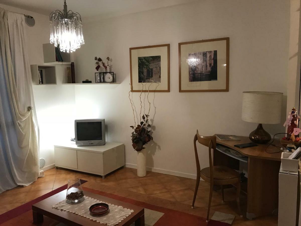Апартаменты Cosy flat Тревизо Экстерьер фото